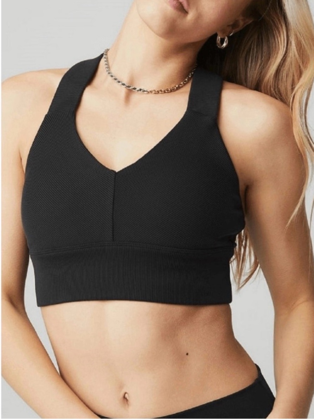 Alo Yoga Emulate Ribbed Sports Bra in Black Size S